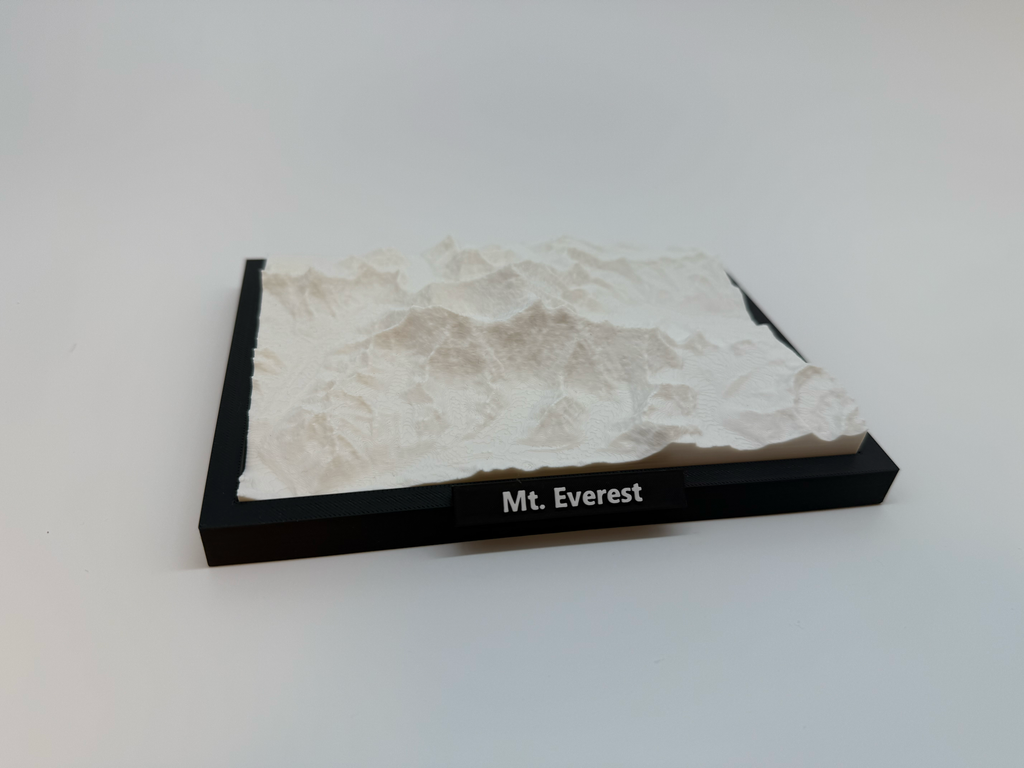 Miniature du Mont Everest imprimée en 3D - Modèle en relief détaillé de la plus haute montagne du monde - Qualité Premium