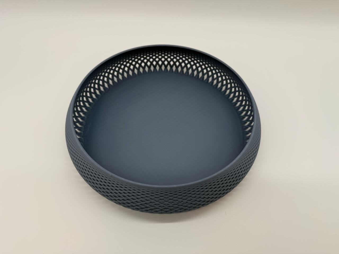 Designskål med geometrisk rutenett - moderne og funksjonell
