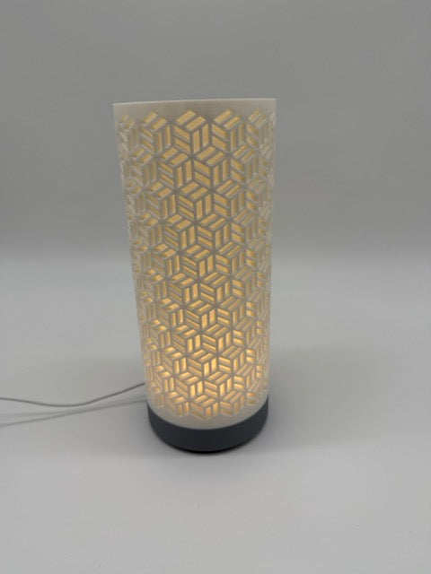 Lampe de table 'Dia' avec abat-jour cylindrique géométrique sculpté et base élégante - Luminaires d'ambiance modernes