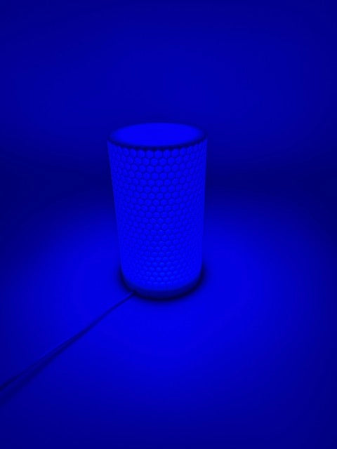 Lampe de table 'Honey' avec motif en nid d'abeilles et abat-jour cylindrique - Eclairage d'ambiance chaleureux