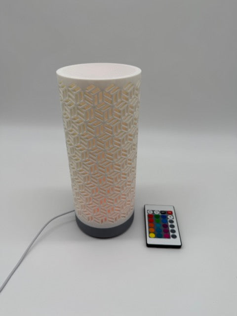 Lampe de table 'Dia' avec abat-jour cylindrique géométrique sculpté et base élégante - Luminaires d'ambiance modernes